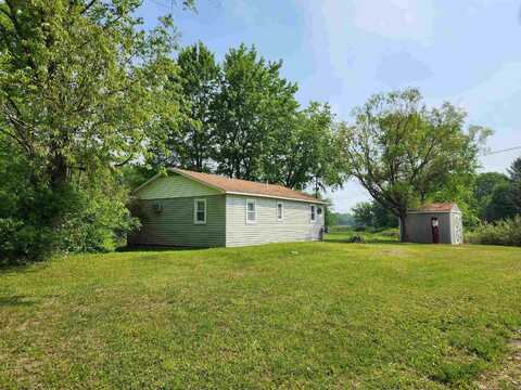 5380 Half Moon, Lake, MI 48632