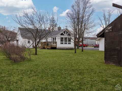 25 Vets Road, Windham, NY 12496