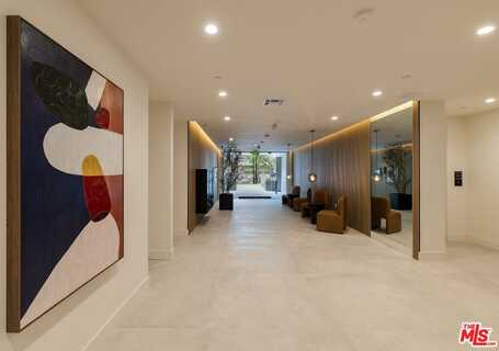 3649 Regal Pl, Los Angeles, CA 90068