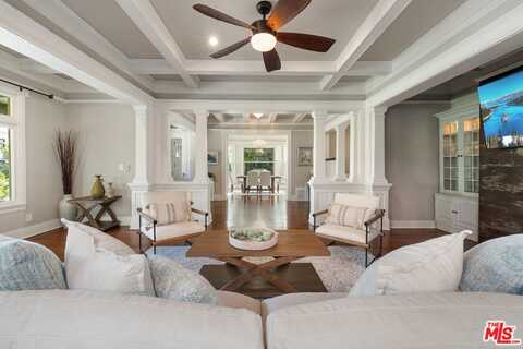 1201 3rd Ave, Los Angeles, CA 90019
