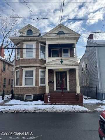 230 Green Street, Schenectady, NY 12305
