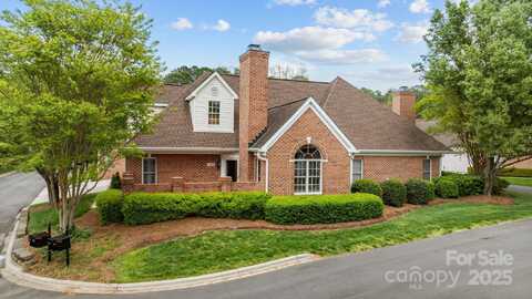 7502 Hurstbourne Green Drive, Charlotte, NC 28277
