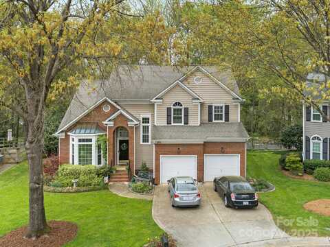 7223 Fortrose Lane, Charlotte, NC 28277