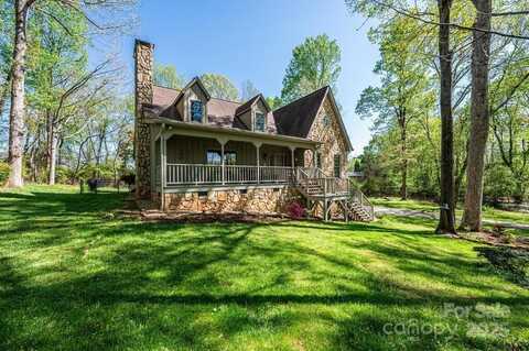 1524 Court Circle, Newton, NC 28658