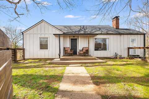 609 Bailey Street, Mars Hill, NC 28754