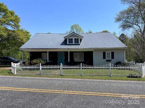 541 Pilgrim Road, Ellenboro, NC 28040
