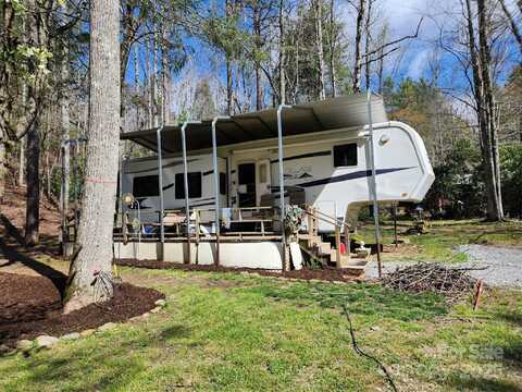80 S Jarvis Drive, Hendersonville, NC 28792