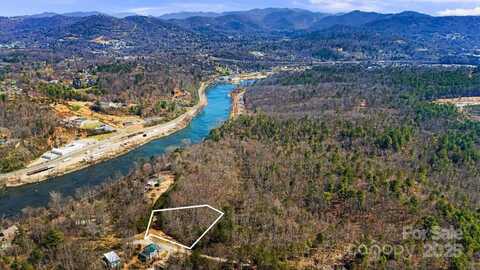 151 Richmond Ridge Road, Asheville, NC 28806