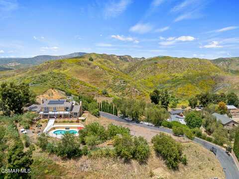 3166 Sycamore Drive, Simi Valley, CA 93065