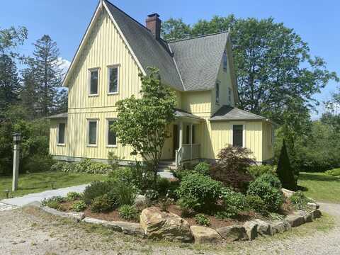 7 Beacon Lane, Norfolk, CT 06058