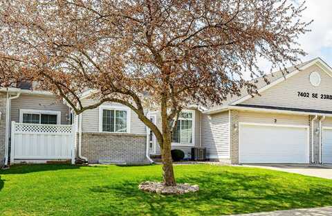 7402 SE 23rd Street, Des Moines, IA 50320