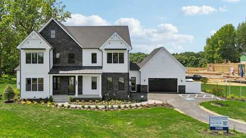 16500 Rolling Knolls Ln., Upper Marlboro, MD 20774