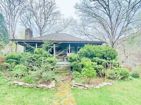 5933 N. Norton Rd, Cullowhee, NC 28723