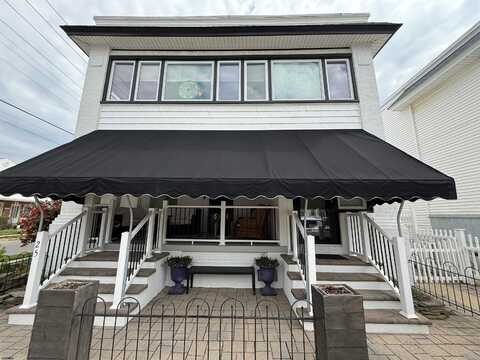 23 N Rosborough Ave, Ventnor City, NJ 08406