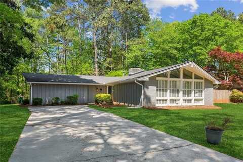 553 Candlewood Drive, Stone Mountain, GA 30088