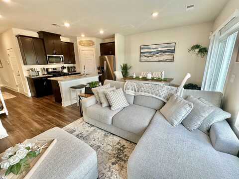 44 Beachley Place, Simpsonville, SC 29680
