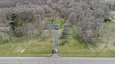 50427 M 51 N, Dowagiac, MI 49047