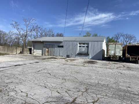 1101 W Pacific Street, Springfield, MO 65803