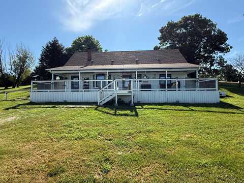 4720 Highway 95, Mountain Grove, MO 65711