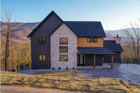 855 Deer Path LN Lane, Gatlinburg, TN 37738