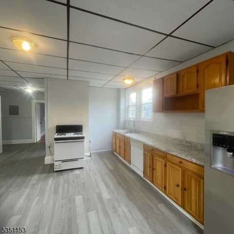 23 Cleremont Ave, Irvington, NJ 07111