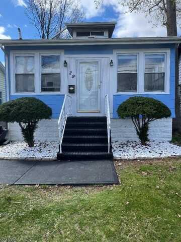 29 Ligham St, Belleville, NJ 07109