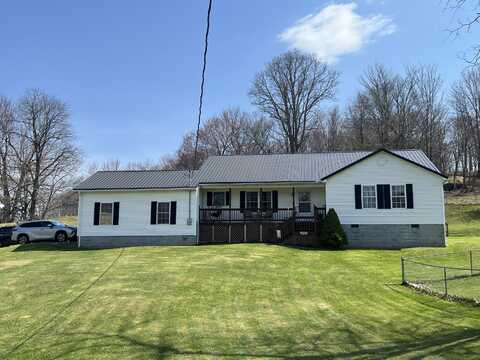68 Hurd Rd, Nettie, WV 26681