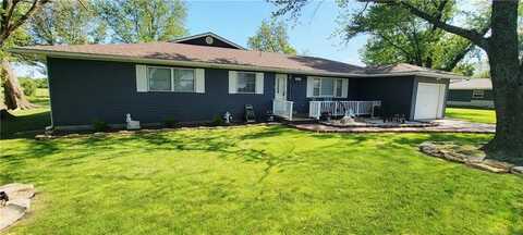 1463 Missouri Road, Iola, KS 66749