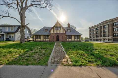 345 Van Brunt Boulevard, Kansas City, MO 64124