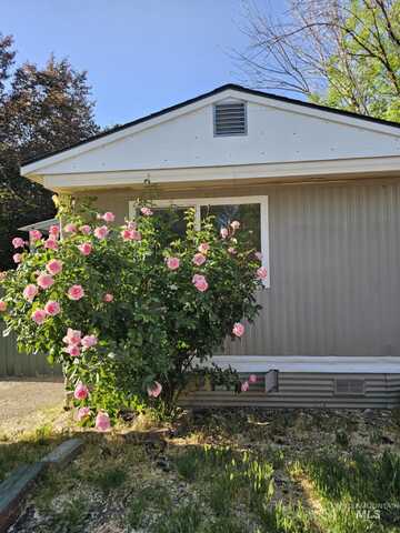 3037 N Kimball St, Boise, ID 83704