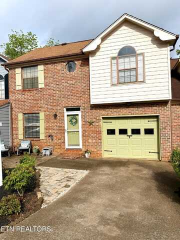 407 Bayberry Terrace, Maryville, TN 37803