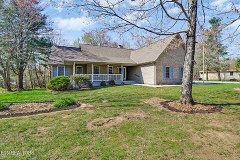 222 Pomeroy Drive, Crossville, TN 38558