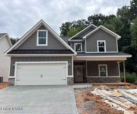 1805 Green Meadows Lane, Lenoir City, TN 37771