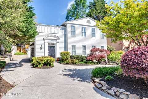 3835 SW Keowee Ave, Knoxville, TN 37919