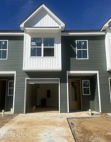 1749 Lateglow Way, Knoxville, TN 37931