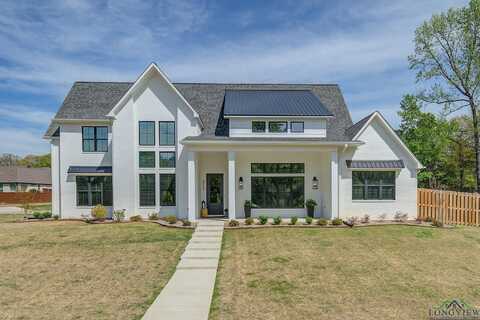 8308 Greenhead Drive, Texarkana, TX 75503