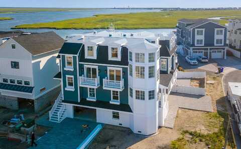 805 21st Street, Avalon, NJ 08202