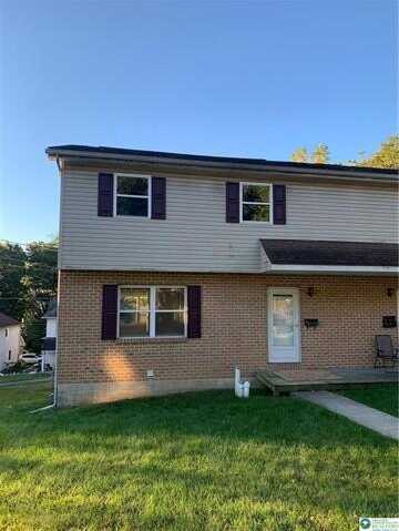 816 William Street, Plainfield, PA 18072