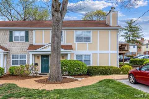 9053 N Swan Circle, Saint Louis, MO 63144