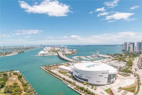 900 Biscayne Blvd, Miami, FL 33132