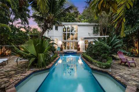 3644 Saint Gaudens Rd, Miami, FL 33133