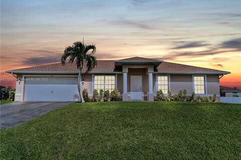 421 NW 20th PL, Cape Coral, FL 33993
