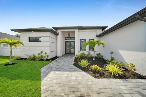 2138 SW 3rd Ave, Cape Coral, FL 33991