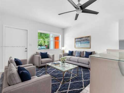 1000 7th St, Miami Beach, FL 33139