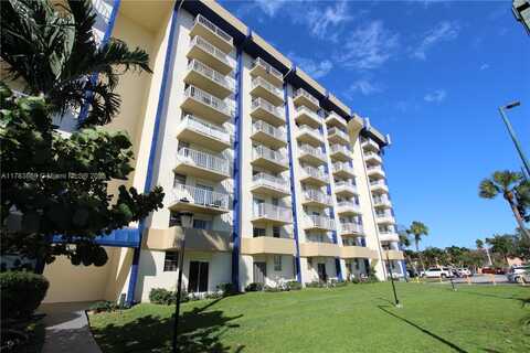 4550 NW 9th St, Miami, FL 33126