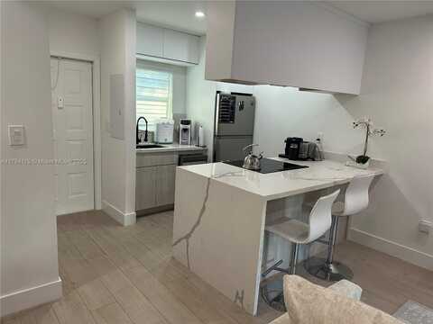 798 Crandon Blvd, Key Biscayne, FL 33149