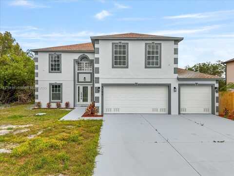 9150 Genesee St, Port Charlotte, FL 33981