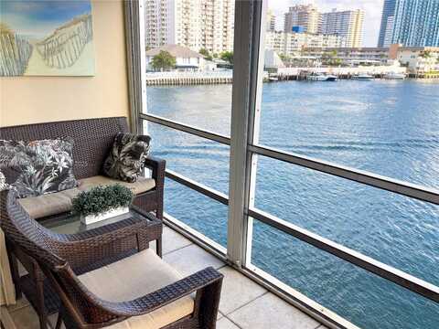 2600 Diana Dr, Hallandale Beach, FL 33009
