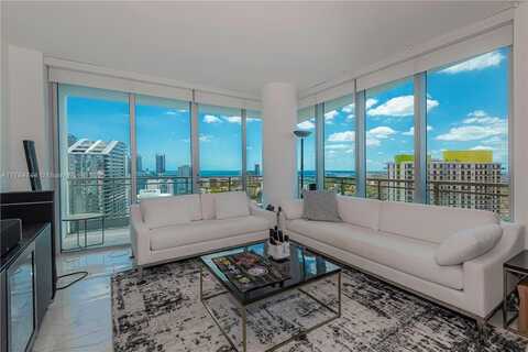 92 SW 3rd St, Miami, FL 33130