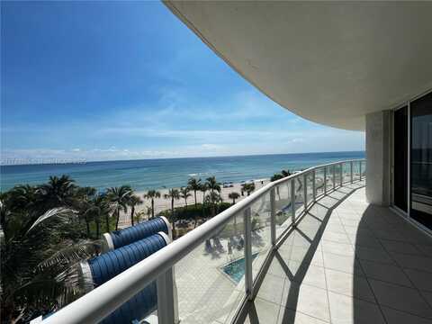 18671 Collins Ave, Sunny Isles Beach, FL 33160